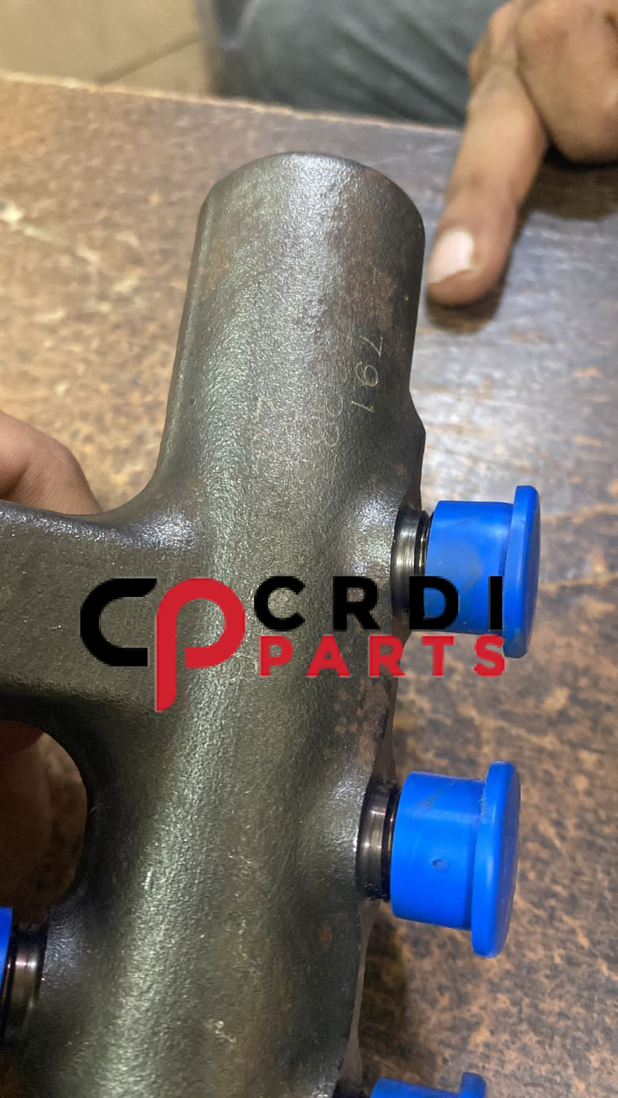 Common Fuel Rail 45PP9-1A, 23712356 Suitable for Ashok Leyland1 Common Fuel Rail 45PP9-1A, 23712356 Suitable for Ashok Leyland