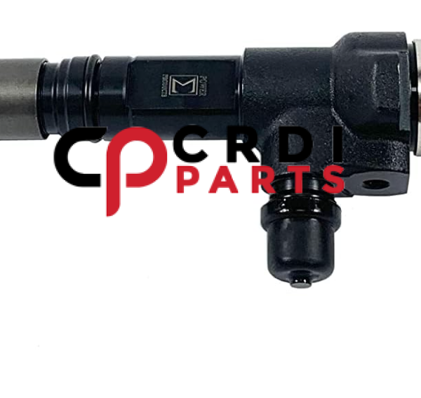 Common Fuel Injector 095000-9690, 1J500-53051 For Kubota V3800 V3800T